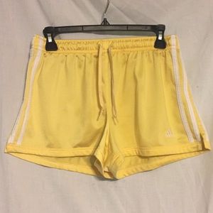 Vintage Adidas sport shorts!
